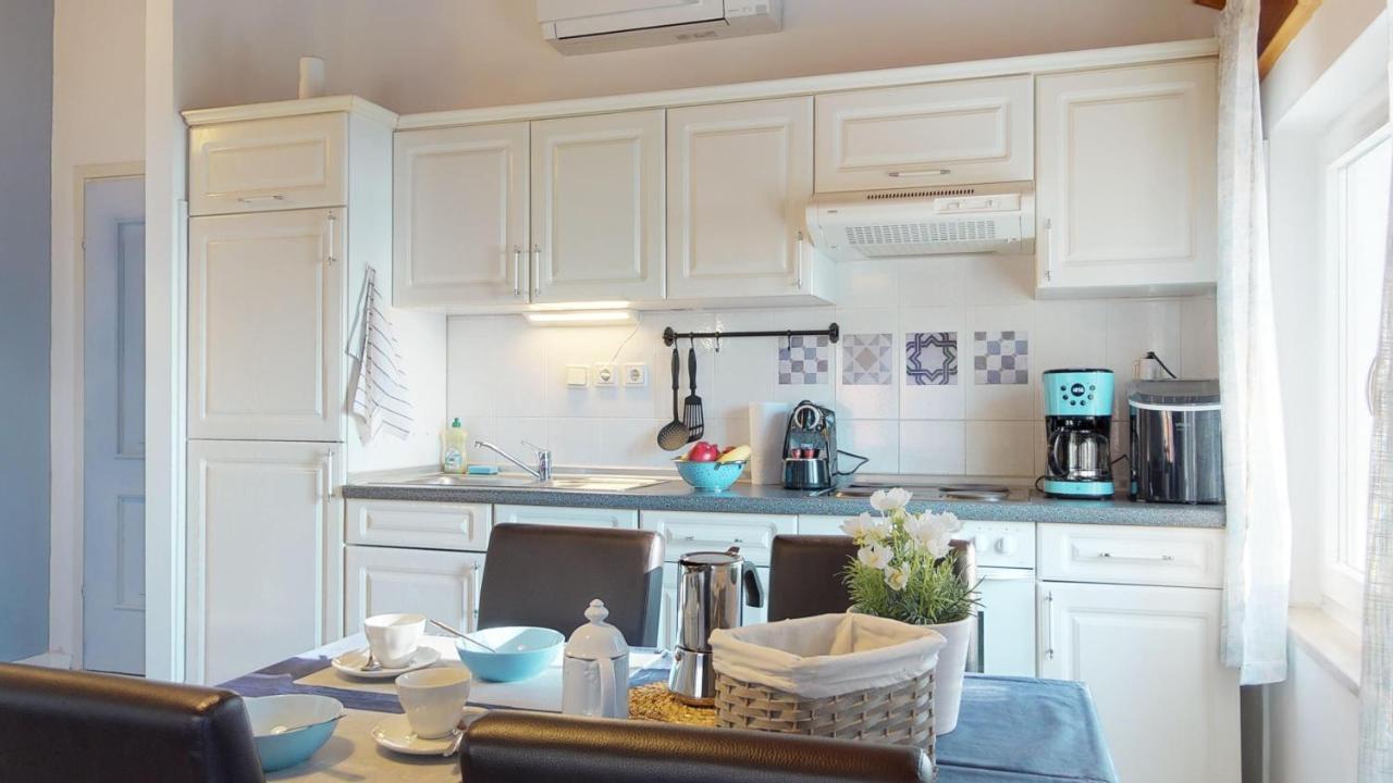 Lora Deluxe Superior 5 Star Apartment, Your Piece Of Heaven By The Sea & Park With Sea & Park View Novigrad  Exterior photo