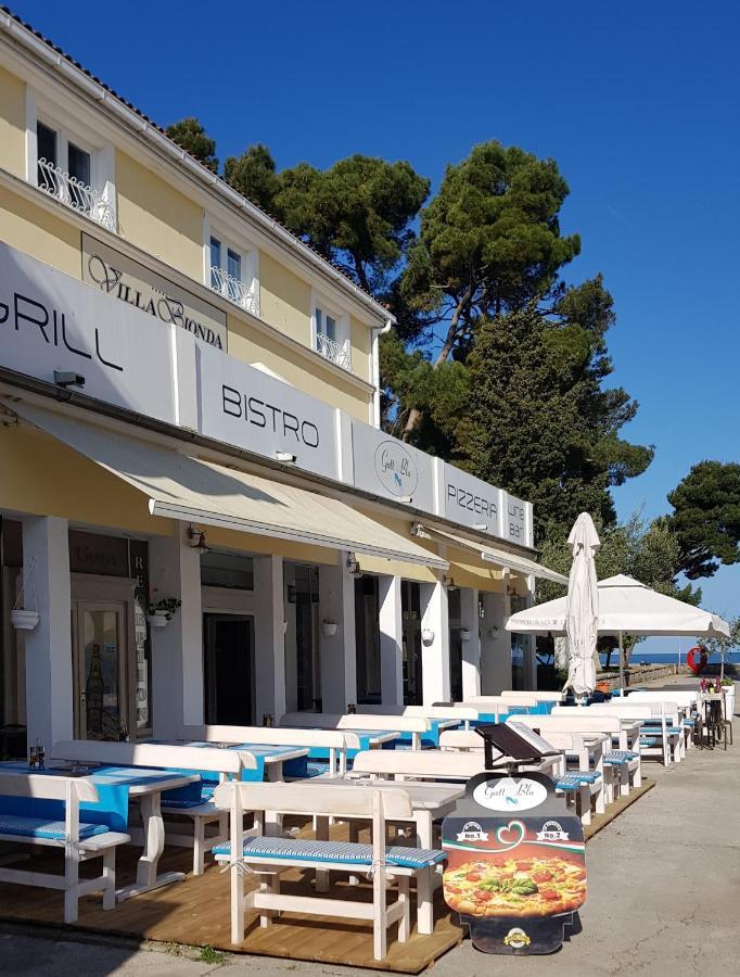 Lora Deluxe Superior 5 Star Apartment, Your Piece Of Heaven By The Sea & Park With Sea & Park View Novigrad  Exterior photo
