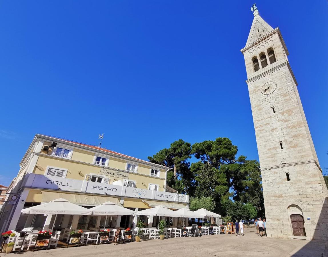 Lora Deluxe Superior 5 Star Apartment, Your Piece Of Heaven By The Sea & Park With Sea & Park View Novigrad  Exterior photo