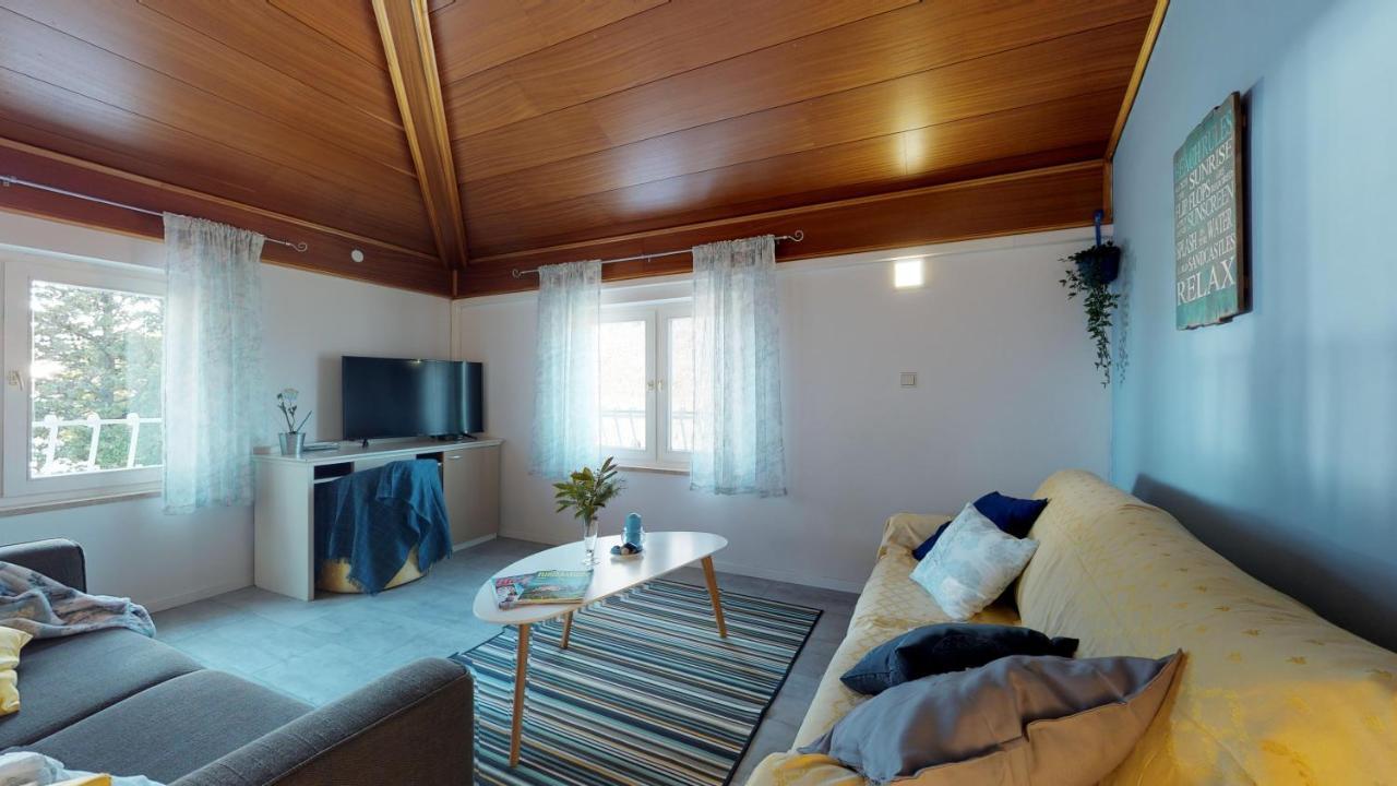 Lora Deluxe Superior 5 Star Apartment, Your Piece Of Heaven By The Sea & Park With Sea & Park View Novigrad  Exterior photo