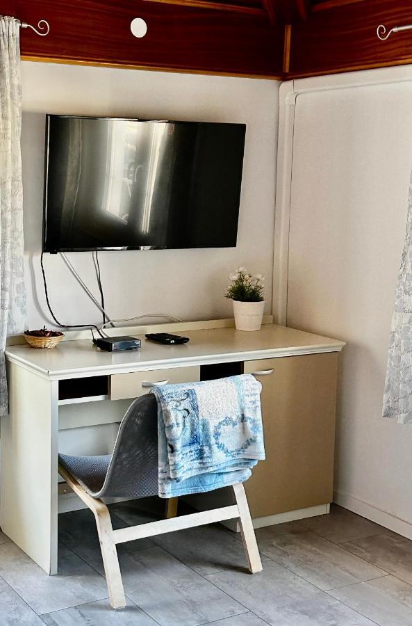 Lora Deluxe Superior 5 Star Apartment, Your Piece Of Heaven By The Sea & Park With Sea & Park View Novigrad  Exterior photo